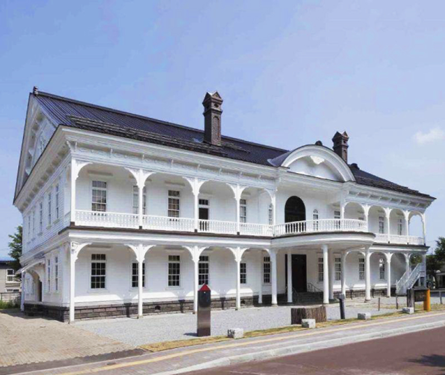 中原悌二郎記念 旭川市彫刻美術館（旧旭川偕行社）